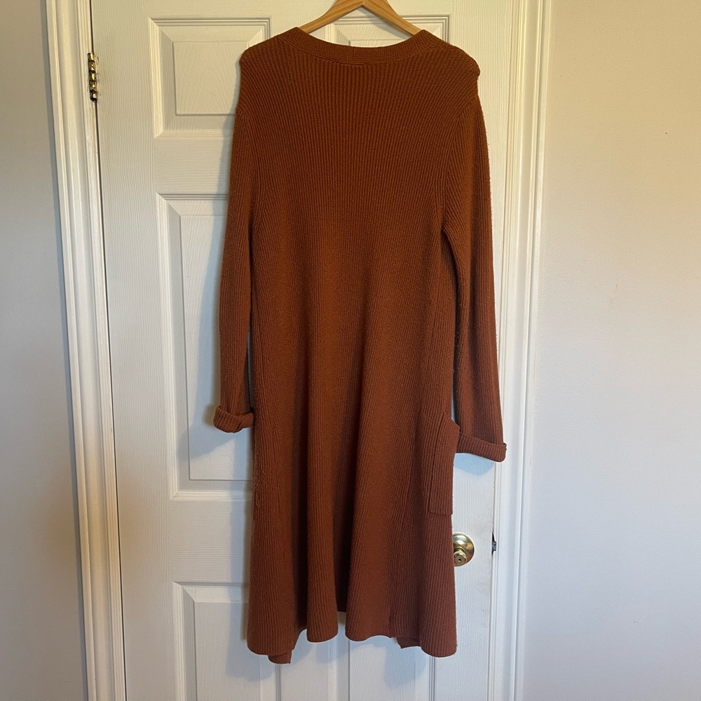 Long Rust Cardigan from Cyrus - Picture 5 of 5